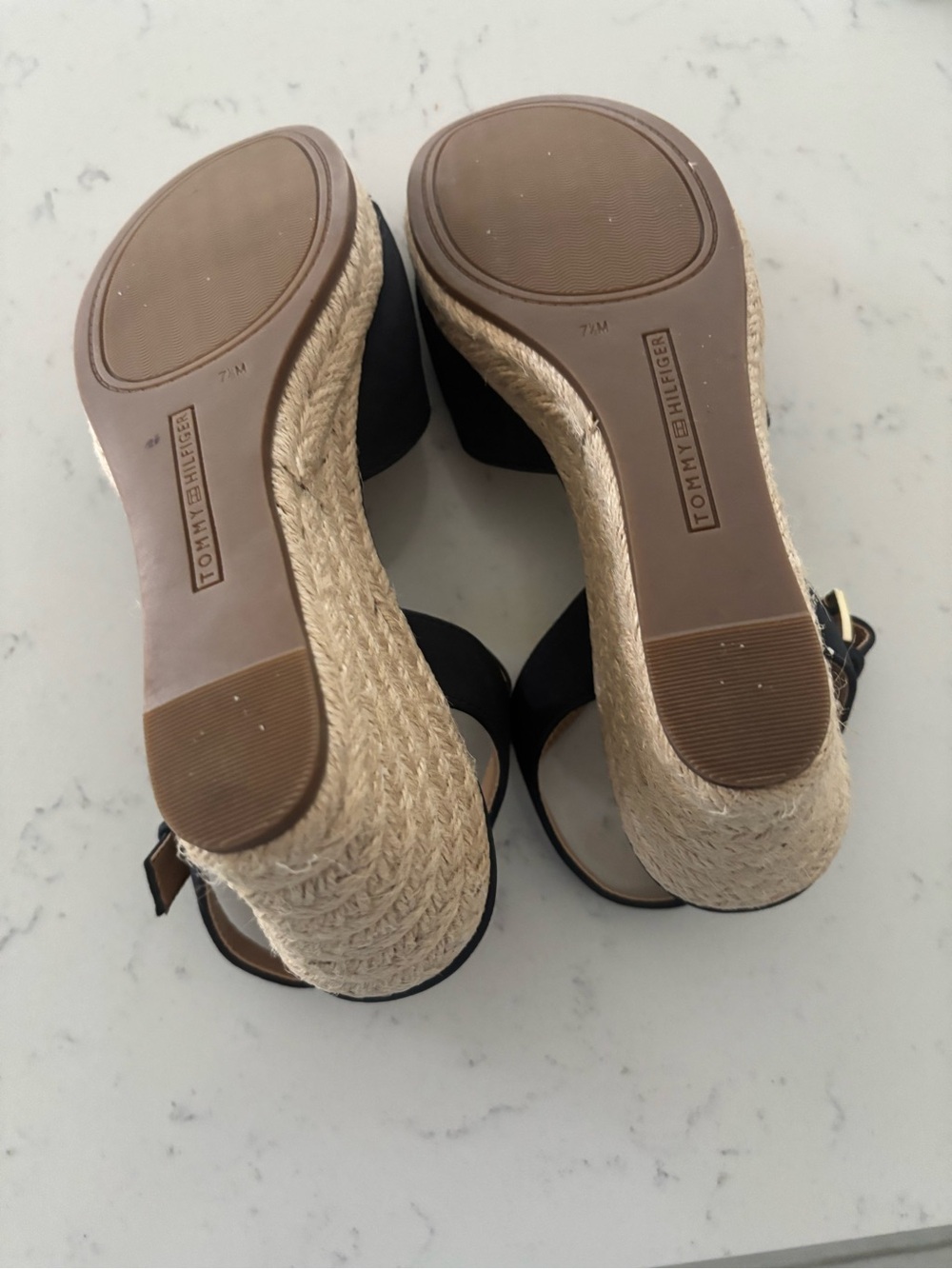 Tommy Hilfiger Black Espadrille Wedge Sandals Size 7. Worn once - Picture 3 of 3